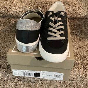 Dolce vita black with black glitter Zoey tennis shoe.